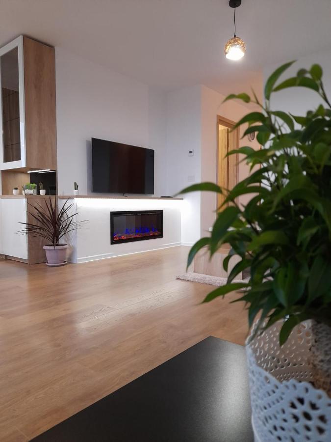 Luxury Panorama Apartament,Coresi Braşov Buitenkant foto