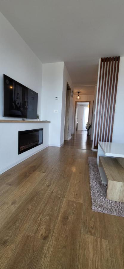 Luxury Panorama Apartament,Coresi Braşov Buitenkant foto
