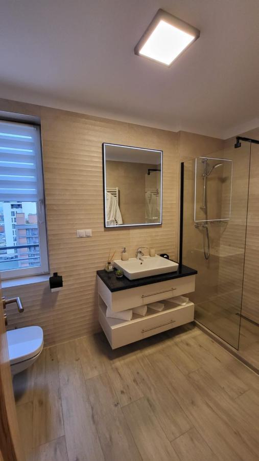 Luxury Panorama Apartament,Coresi Braşov Buitenkant foto